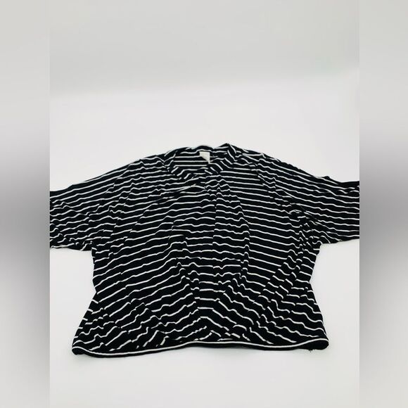 Anthropologie | Black and White Striped Women's Top size small - Picture 6 of 9